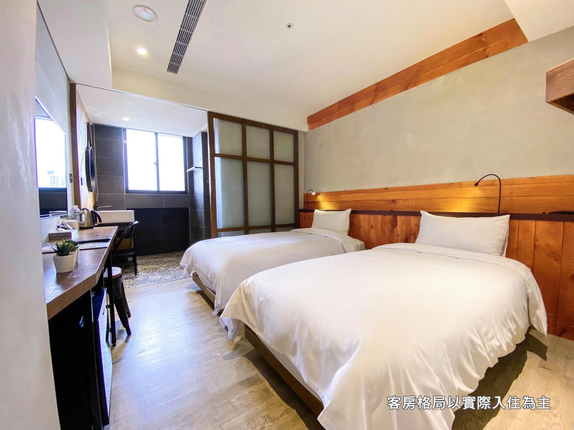 Central Land Hotel Тайчжун Экстерьер фото