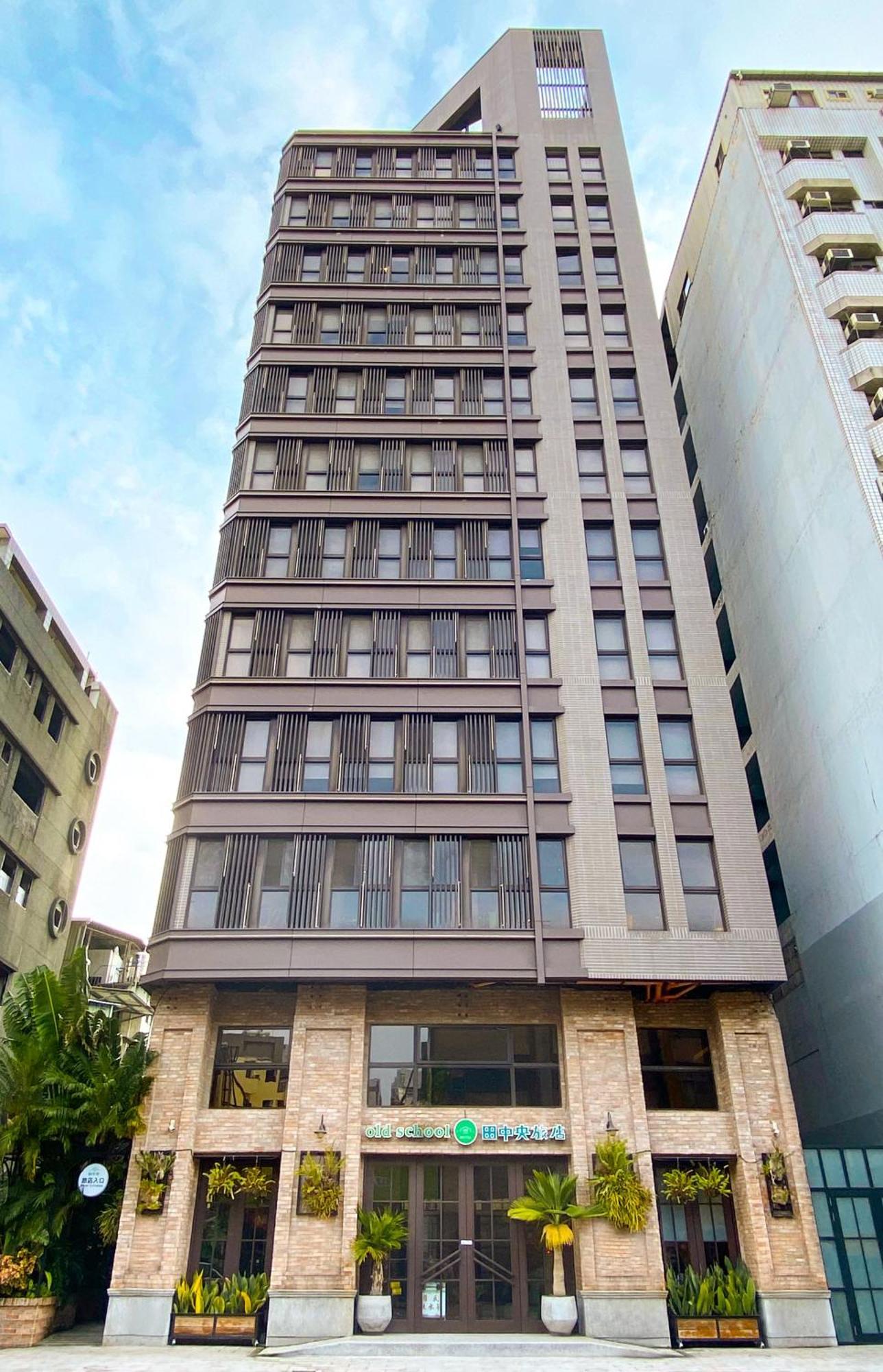 Central Land Hotel Тайчжун Экстерьер фото